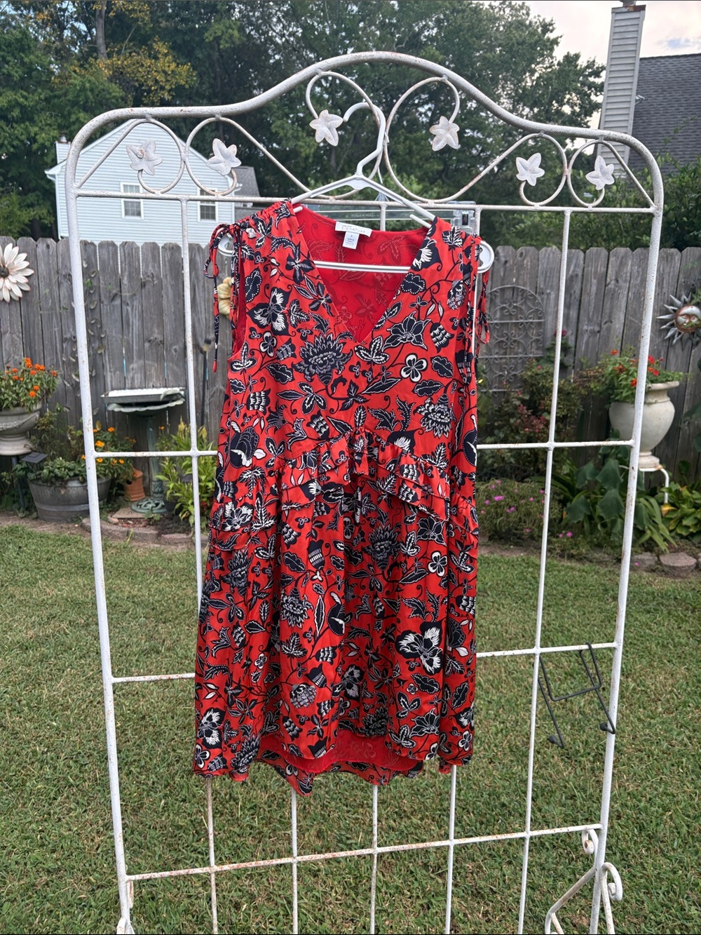Nordstrom Red Floral V-Neck Tiered Mini Dress